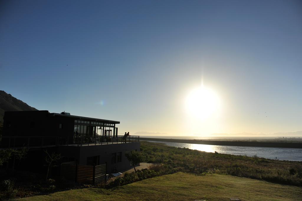 Colourful Manor Guesthouse Cape Town Luaran gambar