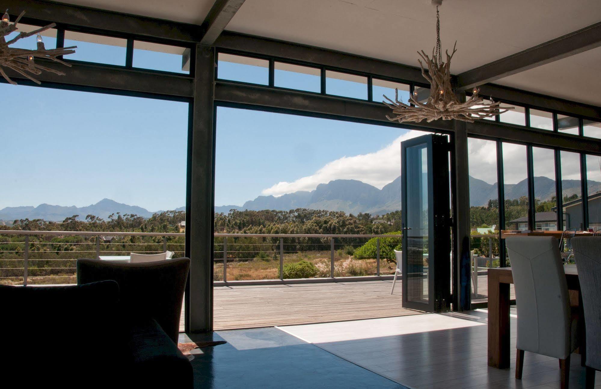 Colourful Manor Guesthouse Cape Town Luaran gambar