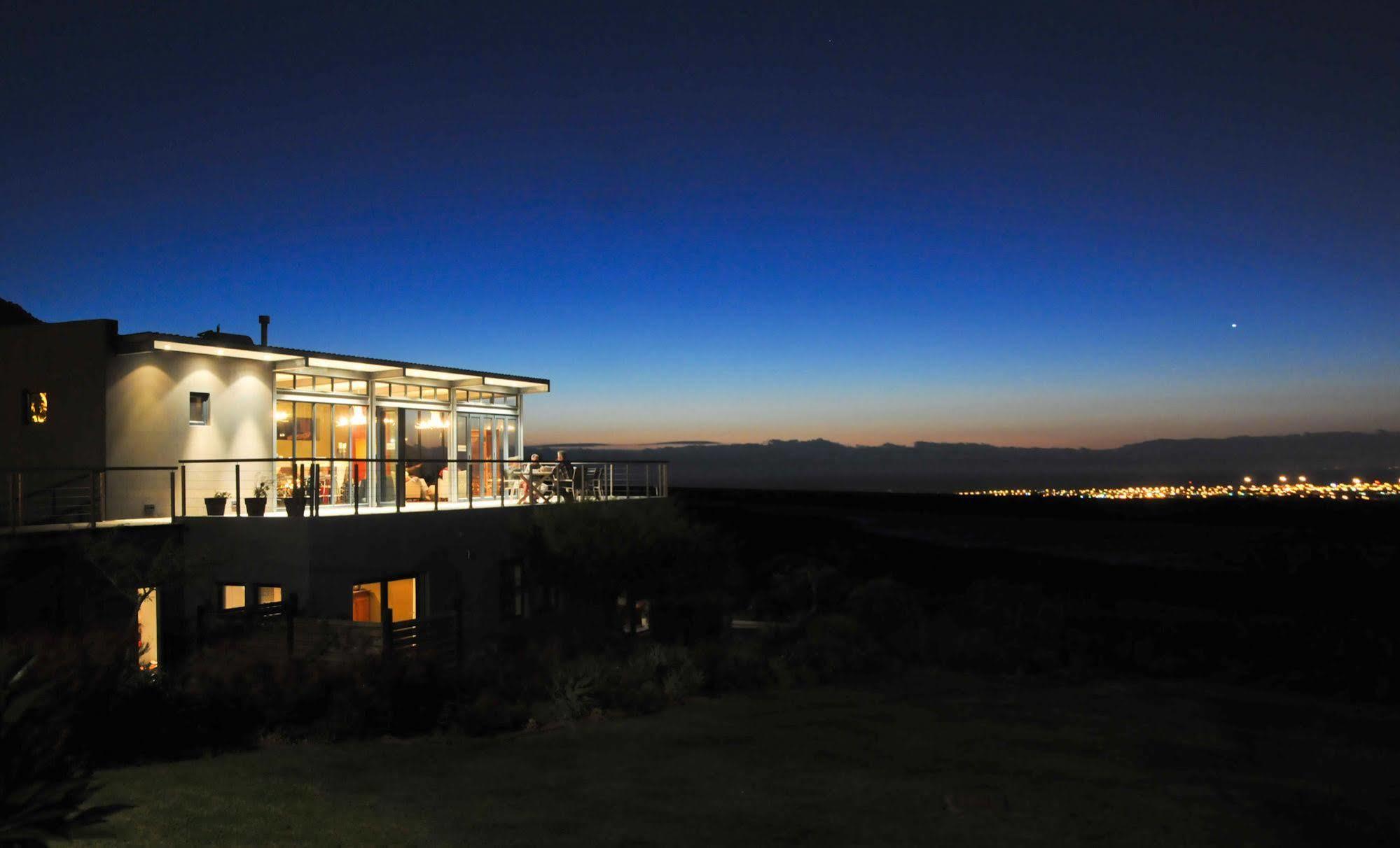 Colourful Manor Guesthouse Cape Town Luaran gambar