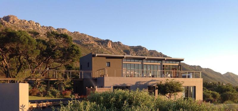 Colourful Manor Guesthouse Cape Town Luaran gambar